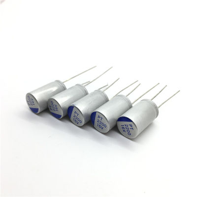 16V2200UF Stałe kondensatory elektrolityczne Nasadka filtra zasilania UPL1C222M1016 Zdolność do niskiego ESR